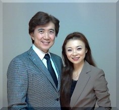 山崎　靖夫 　＆　靖子